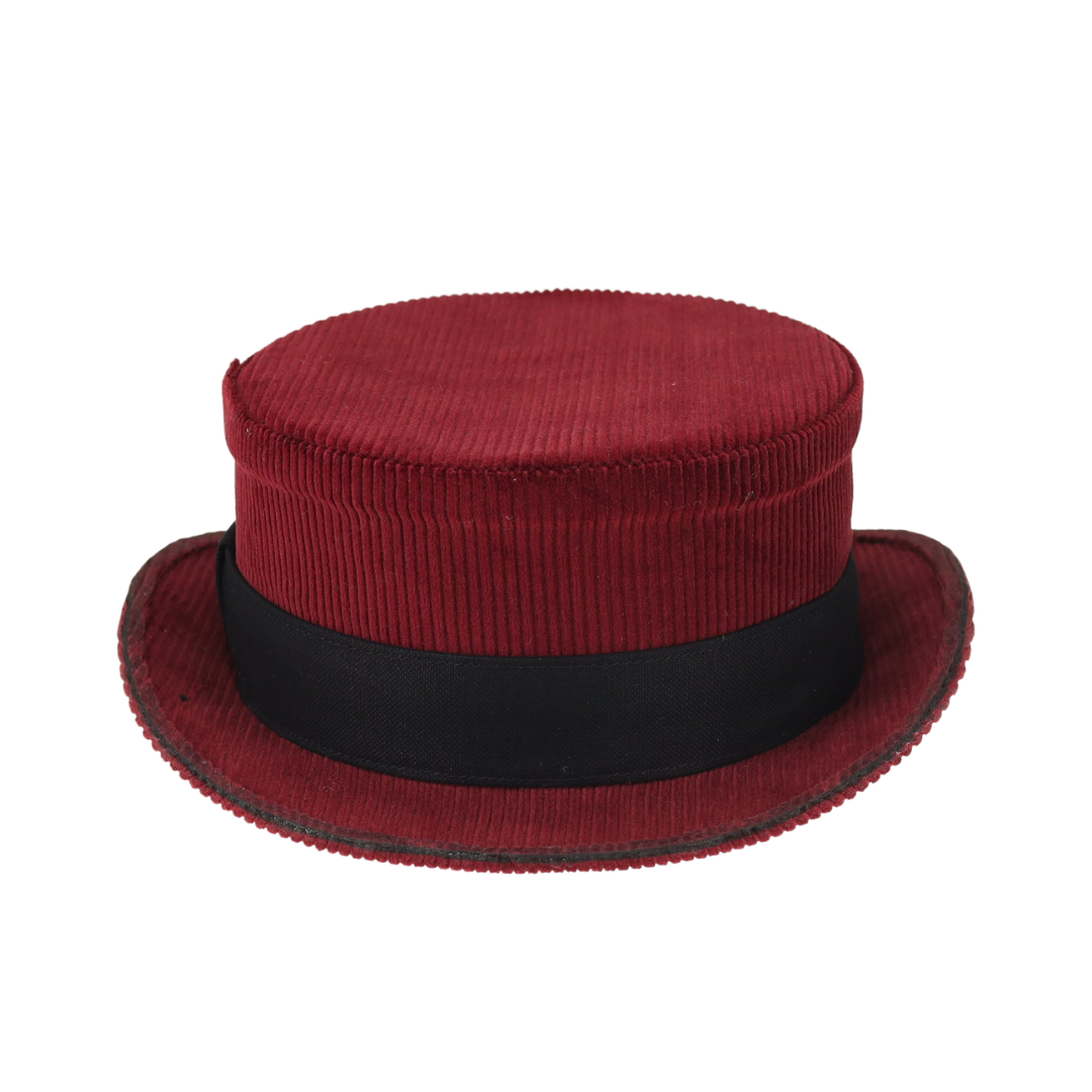 TOP HAT | RED MOTH