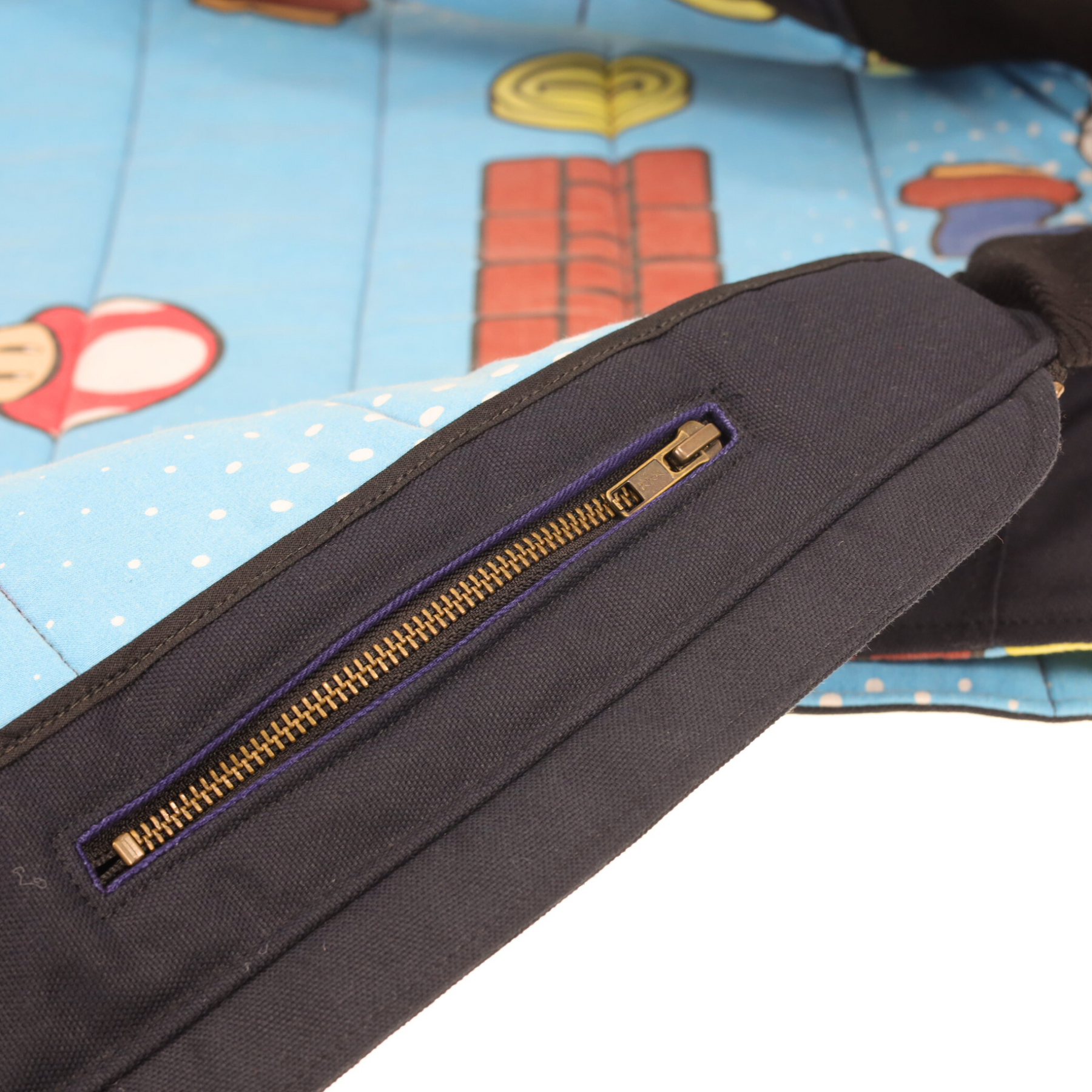 VEST | SUPER MARIO