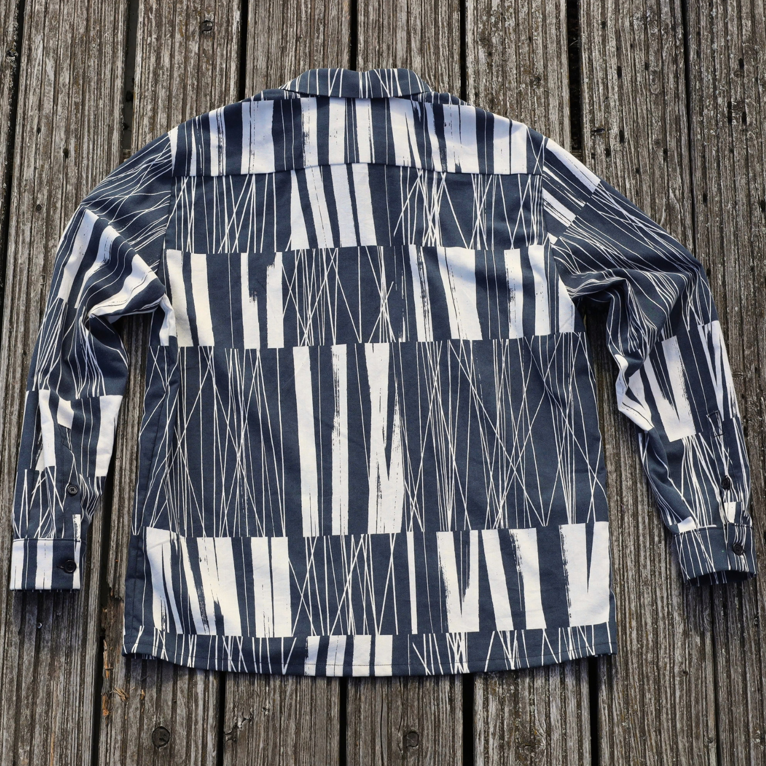 SHIRT | DISTORTED ZEBRA