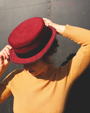 TOP HAT | RED MOTH